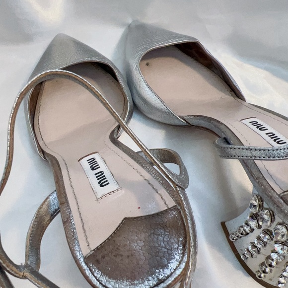 Miu Miu Silver Crystal Embellishments Slingback Pumps - Picture 7 of 9